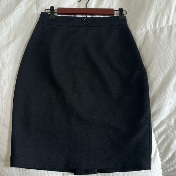 Tamari skirt size 4 black womens - Picture 2 of 4